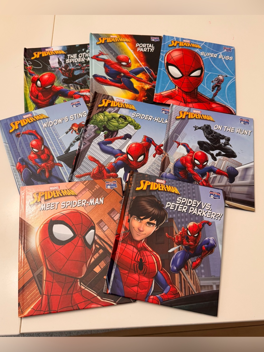Marvel Spider-Man Me Reader 8-Book Library (books only no reader)
